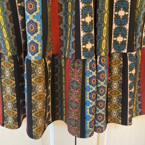 T. Tahari Maxi Dress Vintage Print Tile Paisley Homecoming Adjustable Size Small - Picture 3 of 11